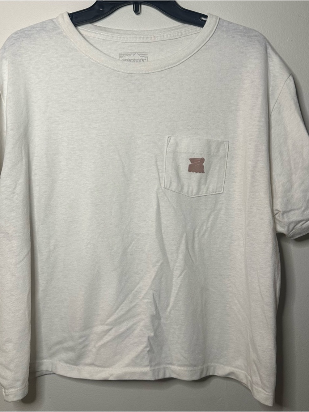 Patagonia Womens XL Channel Islands Easy Cut Pocket Graphic Responsibili-Tee